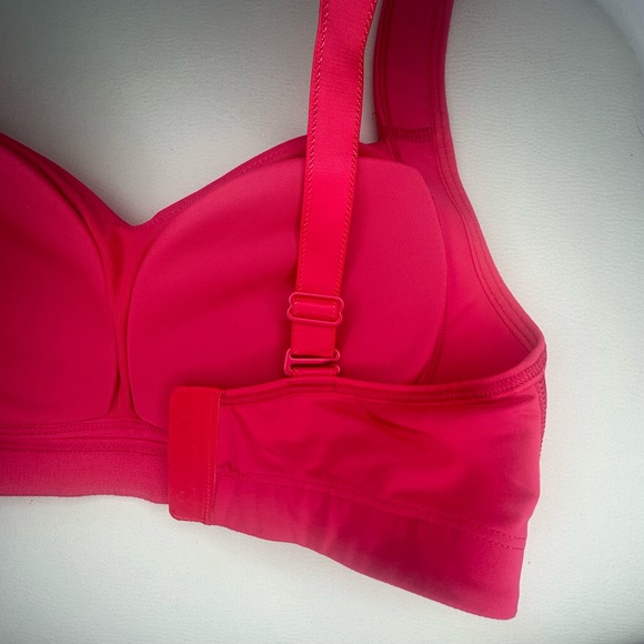 LULULEMON Pink Sports Bra. NWOT. Never worn. 32D - Picture 4 of 5